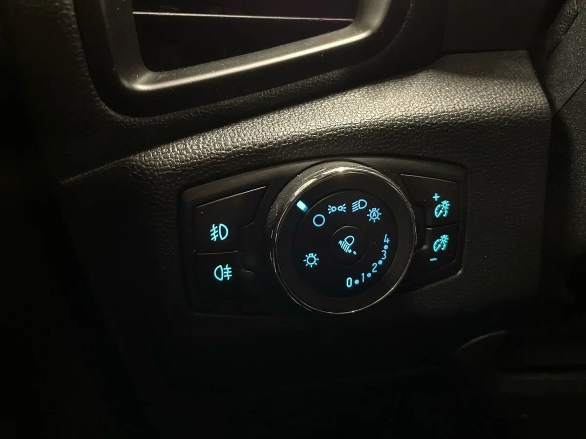 Ford EcoSport usata a Prato (18)