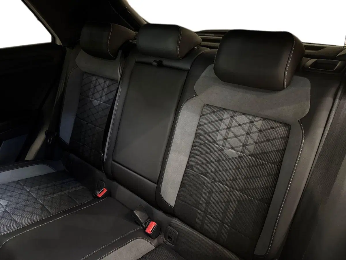 Volkswagen T-Roc usata a Prato (12)