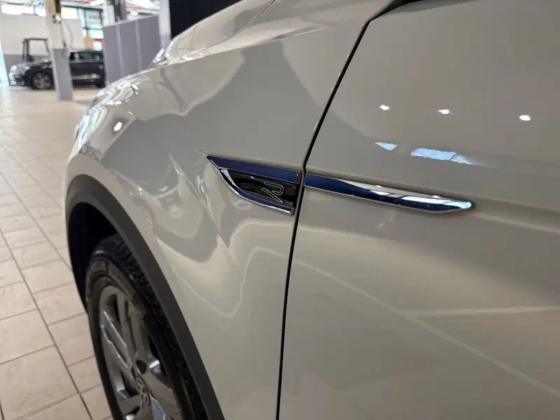 Volkswagen T-Roc usata a Prato (17)