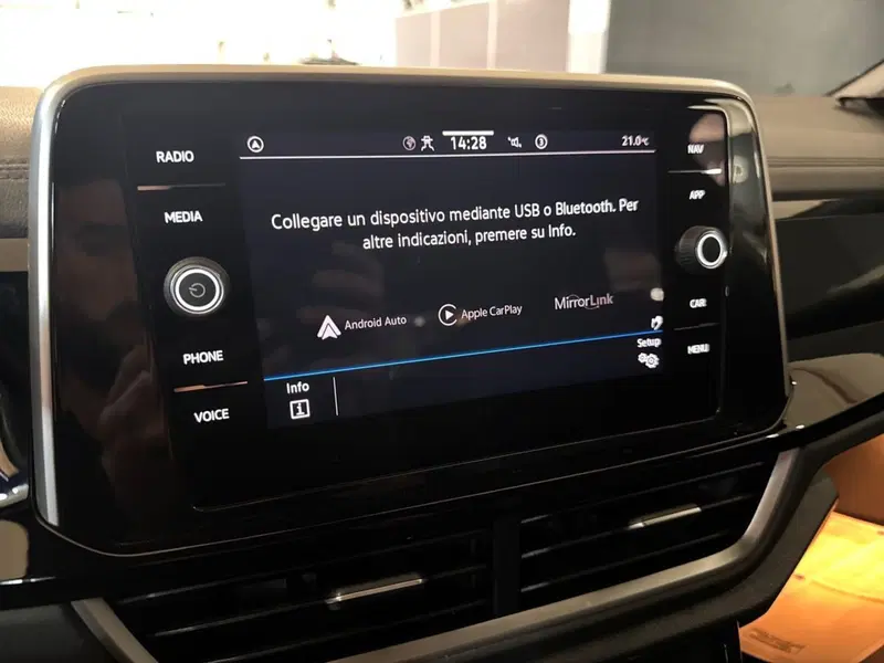 Volkswagen T-Roc usata a Prato (20)