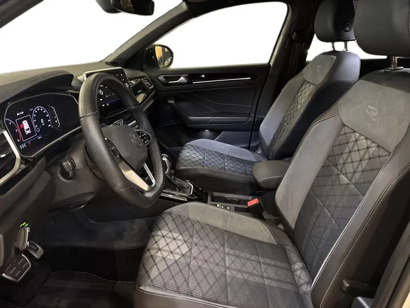 Volkswagen T-Roc usata a Prato (9)