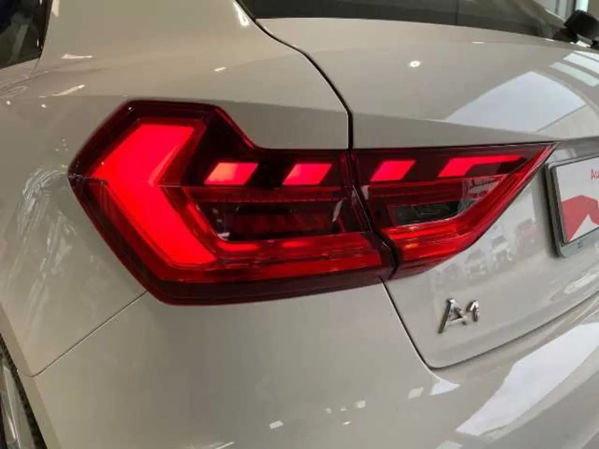 Audi A1 Sportback usata a Pistoia (10)