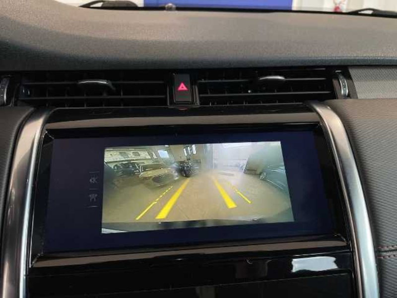 Land Rover Discovery Sport usata a Pistoia (17)