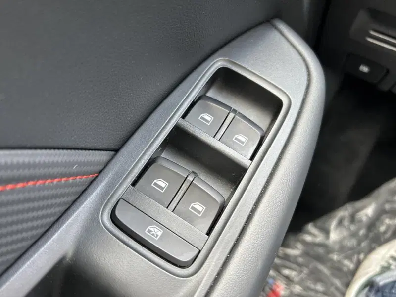 Mg ZS usata a Cuneo (16)