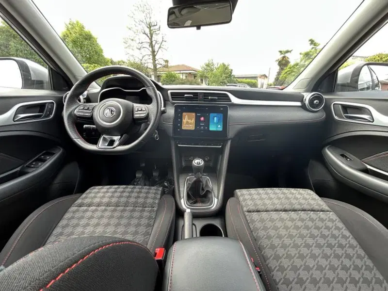 Mg ZS usata a Cuneo (9)