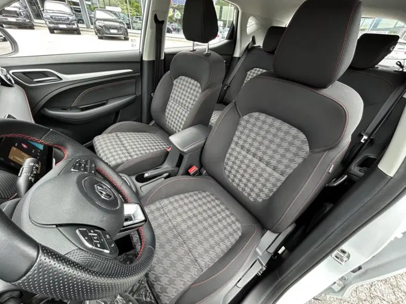 Mg ZS usata a Cuneo (7)