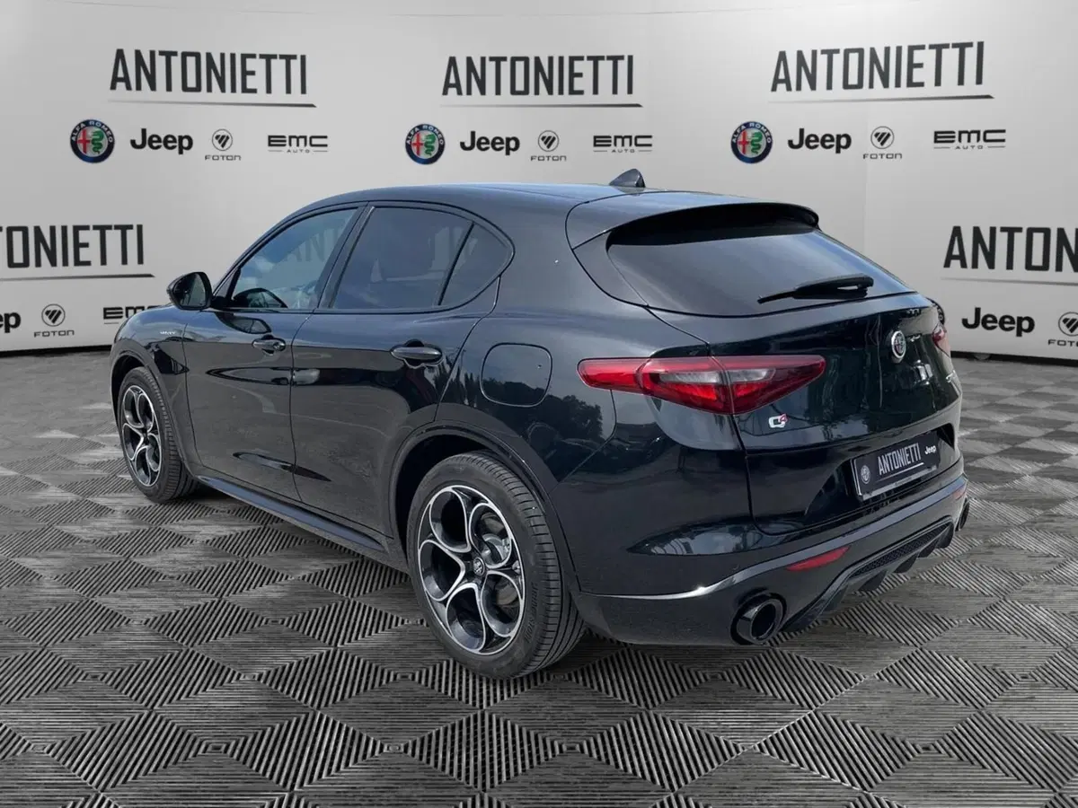 Alfa Romeo Stelvio usata a Ancona (7)