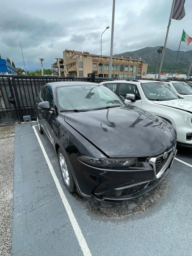 Alfa Romeo Tonale usata a L'Aquila (10)