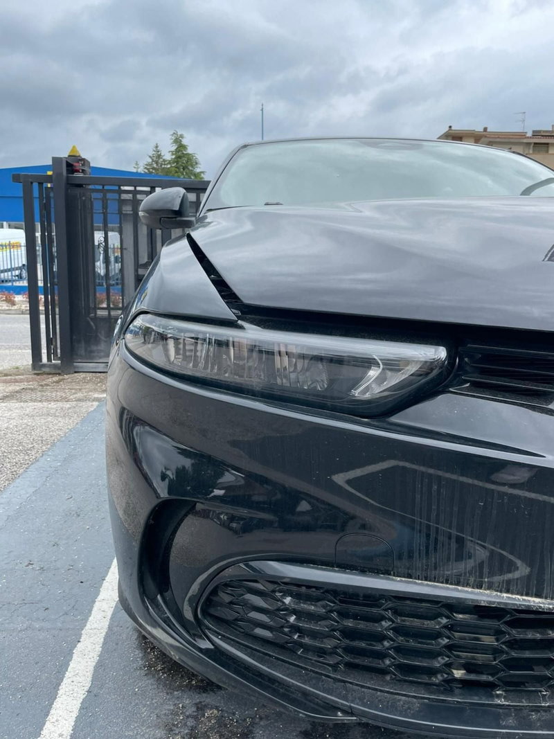 Alfa Romeo Tonale usata a L'Aquila (5)