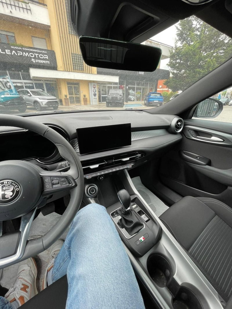 Alfa Romeo Tonale usata a L'Aquila (8)