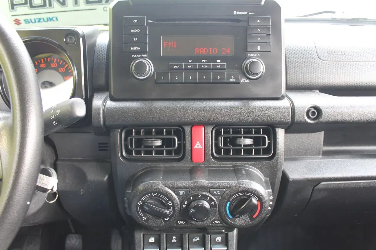 Suzuki Jimny usata a Cuneo (11)