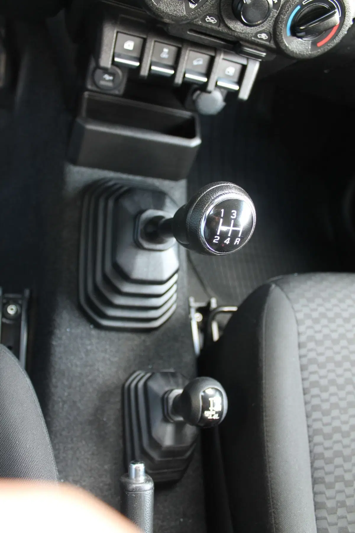 Suzuki Jimny usata a Cuneo (12)