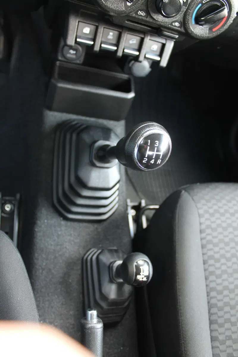 Suzuki Jimny usata a Cuneo (12)