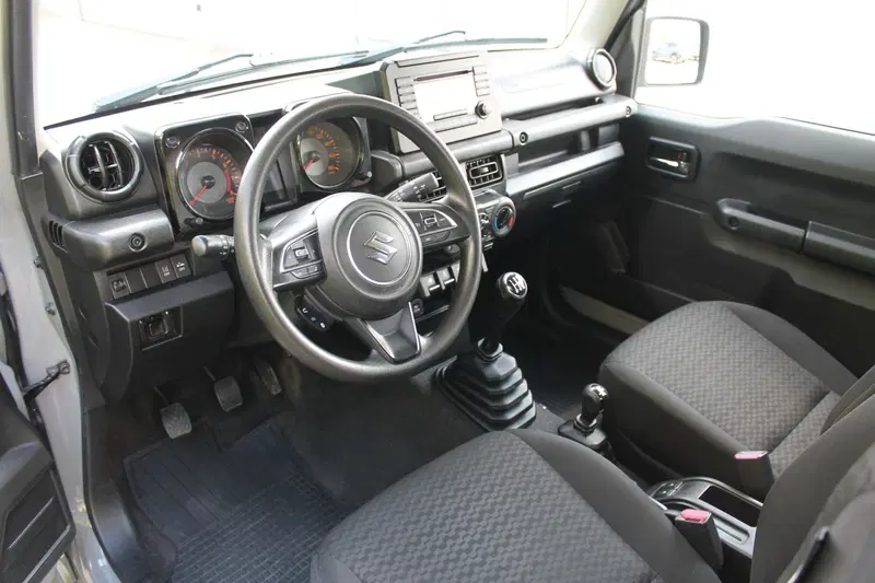 Suzuki Jimny usata a Cuneo (7)