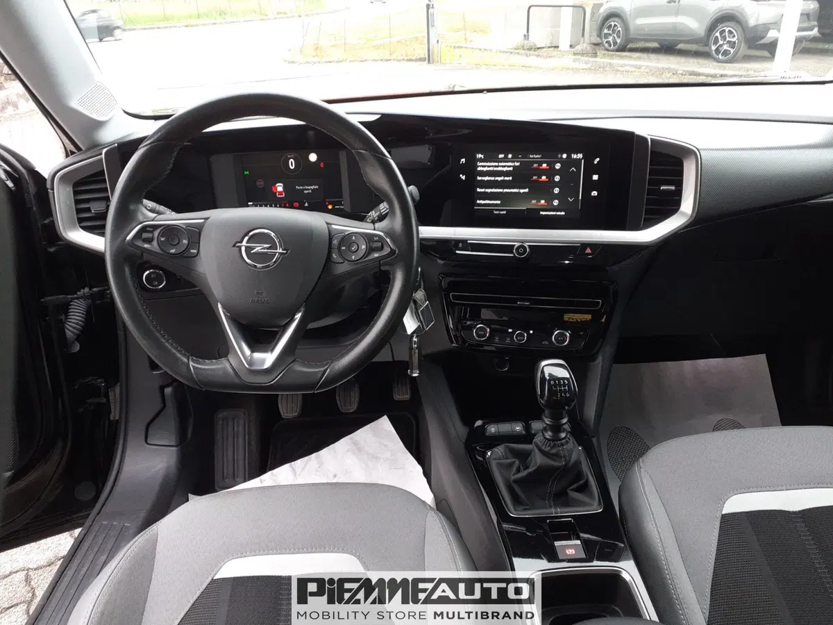 Opel Mokka usata a Piacenza (11)