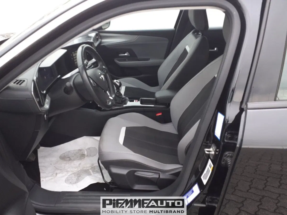 Opel Mokka usata a Piacenza (9)