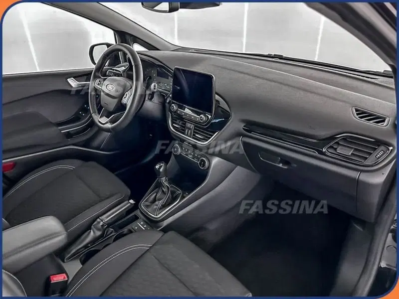 Ford Fiesta usata a Milano (13)