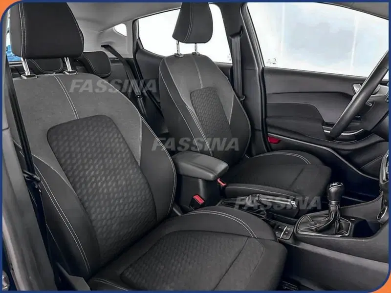 Ford Fiesta usata a Milano (14)
