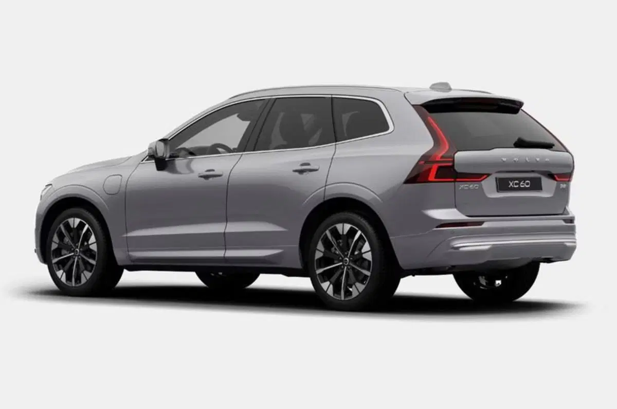 Volvo XC60 nuova a Milano (3)