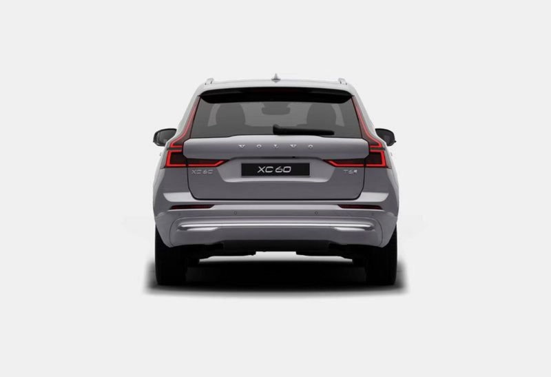 Volvo XC60 nuova a Milano (4)