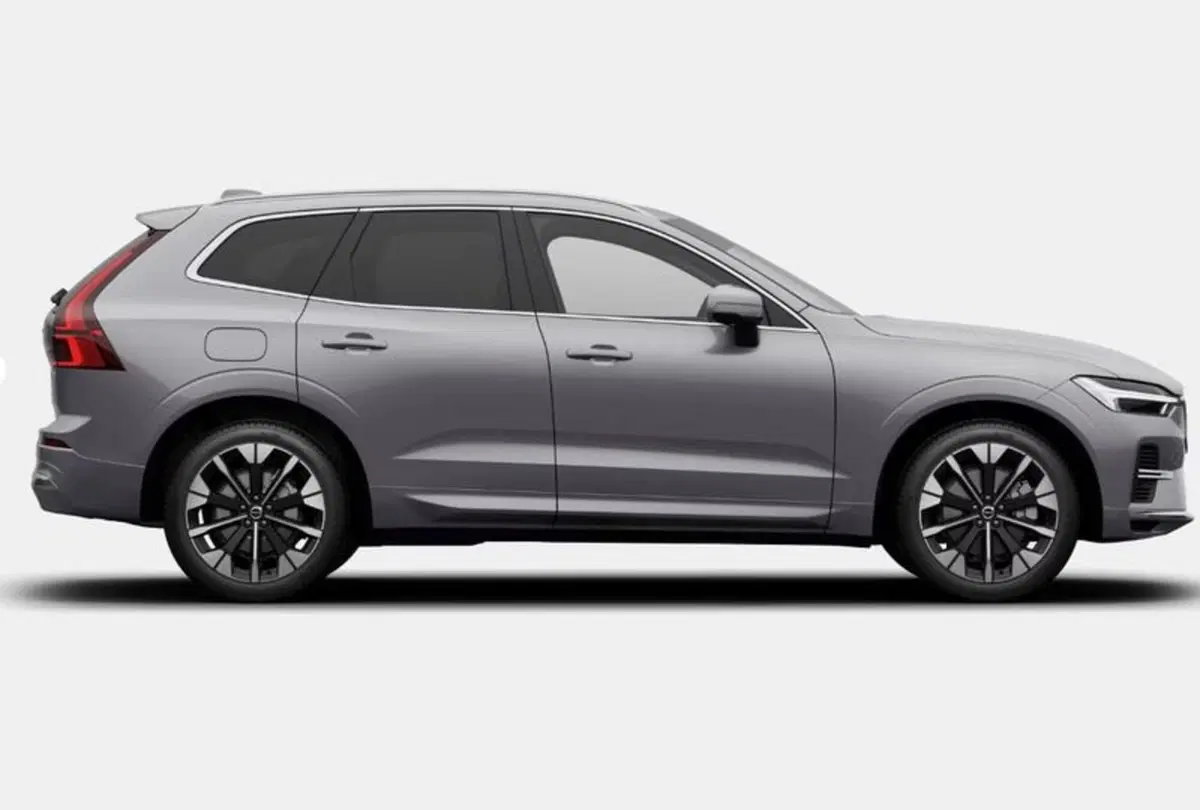 Volvo XC60 nuova a Milano (6)