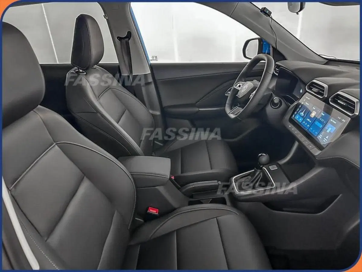 Mg ZS nuova a Milano (14)