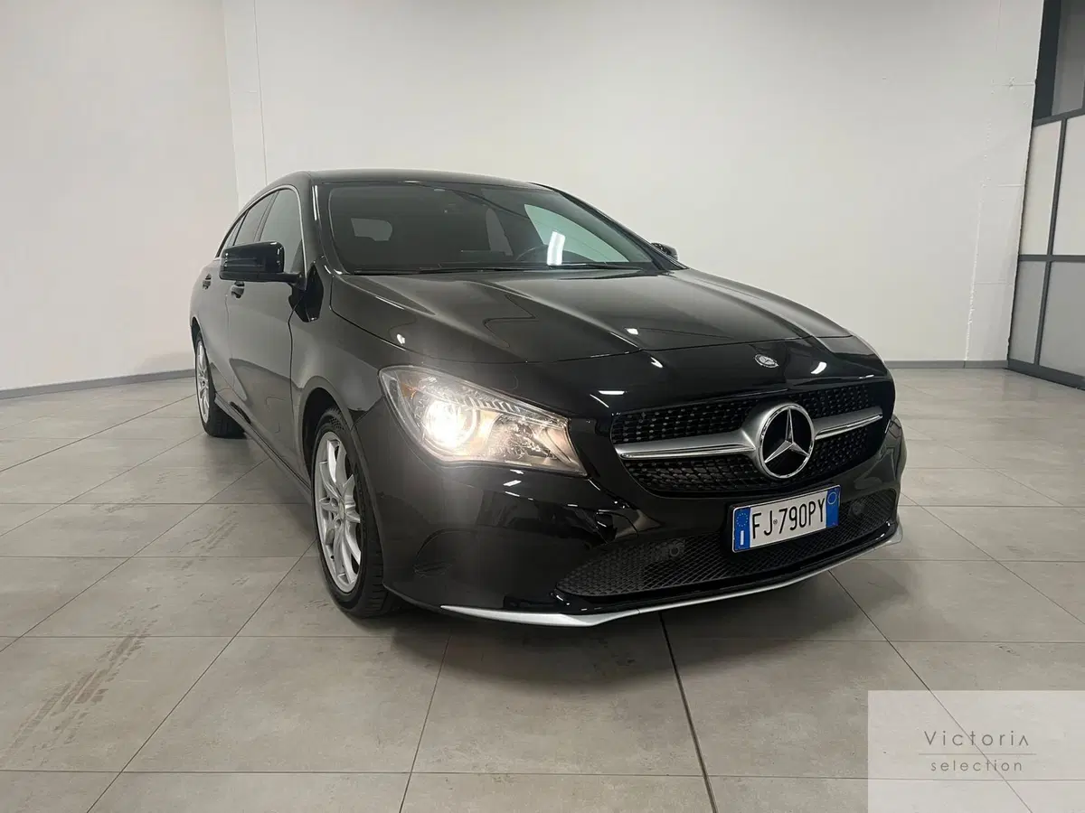Mercedes-Benz CLA Shooting Brake usata a Brescia (4)