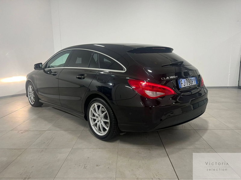 Mercedes-Benz CLA Shooting Brake usata a Brescia (5)