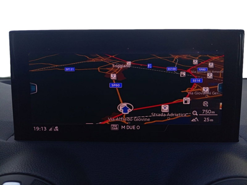 Audi Q2 usata a Bari (15)