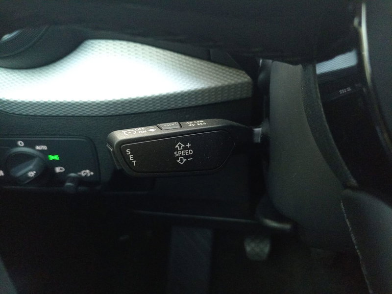 Audi Q2 usata a Bari (16)