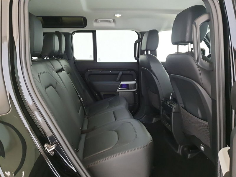Land Rover Defender usata a Monza e Brianza (5)
