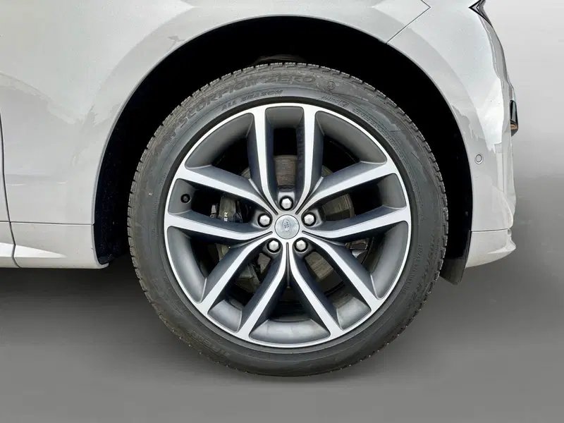 Land Rover Range Rover Sport usata a Bari (9)