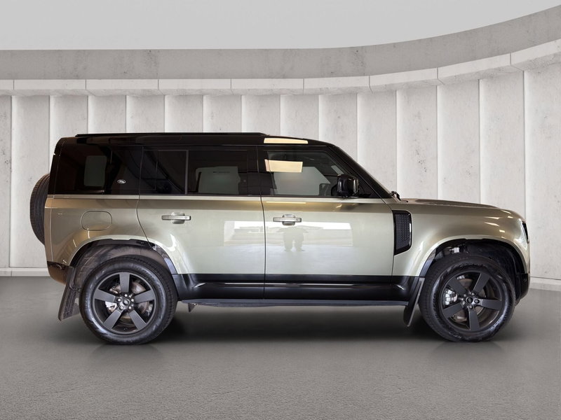 Land Rover Defender usata a Milano (6)