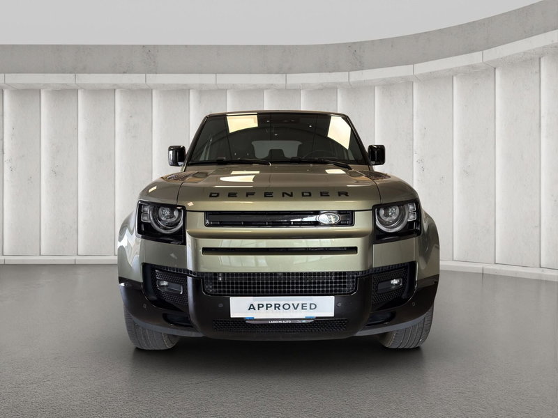 Land Rover Defender usata a Milano (8)