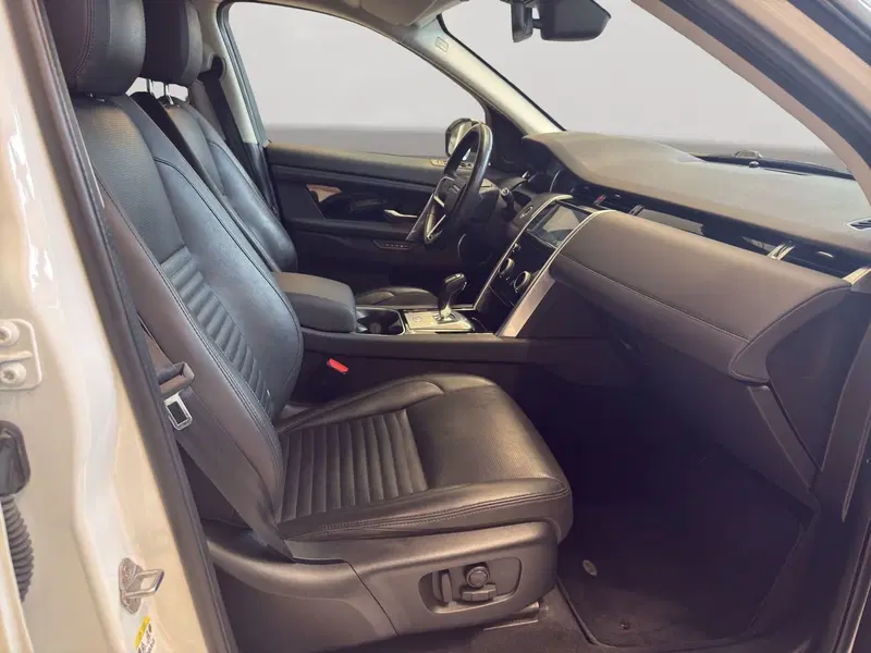 Land Rover Discovery Sport usata a Latina (3)