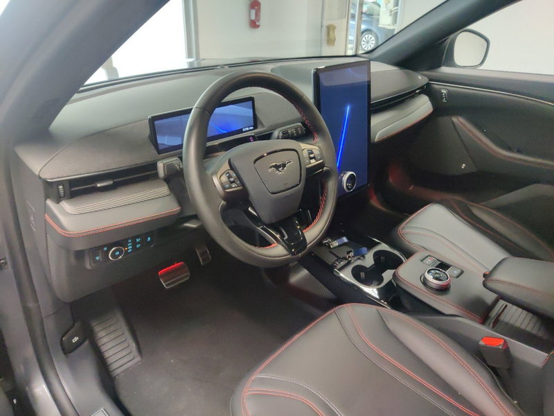 Ford Mustang Mach-E usata a Arezzo (12)