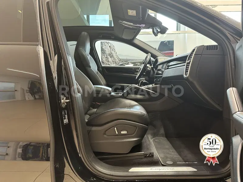 Porsche Cayenne usata a Forlì-Cesena (9)