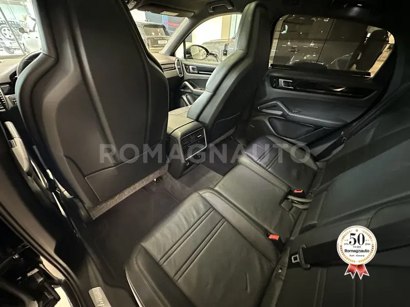 Porsche Cayenne usata a Forlì-Cesena (11)