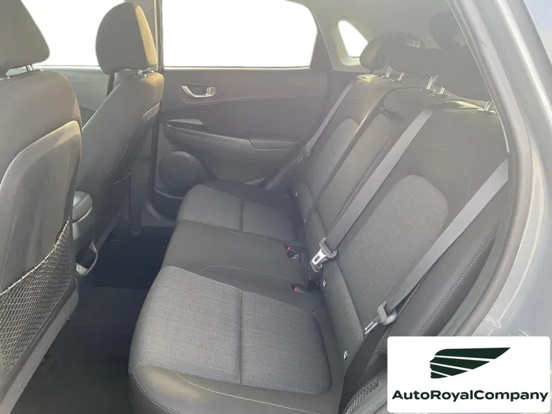 Hyundai Kona usata a Roma (5)