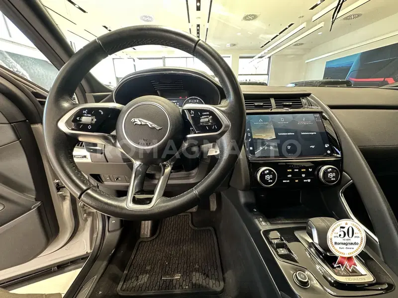 Jaguar E-Pace usata a Forlì-Cesena (17)