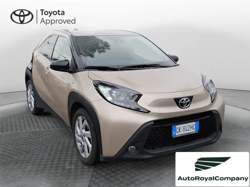 Toyota Aygo X usata a Roma (13)