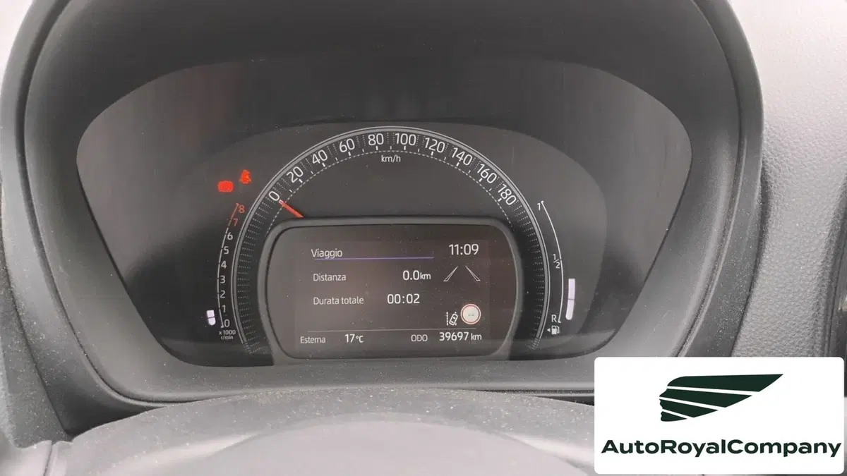 Toyota Aygo X usata a Roma (4)