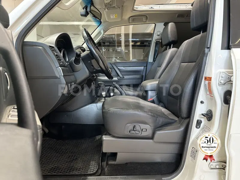 Mitsubishi Pajero usata a Forlì-Cesena (14)