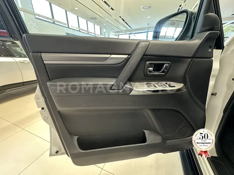 Mitsubishi Pajero usata a Forlì-Cesena (15)