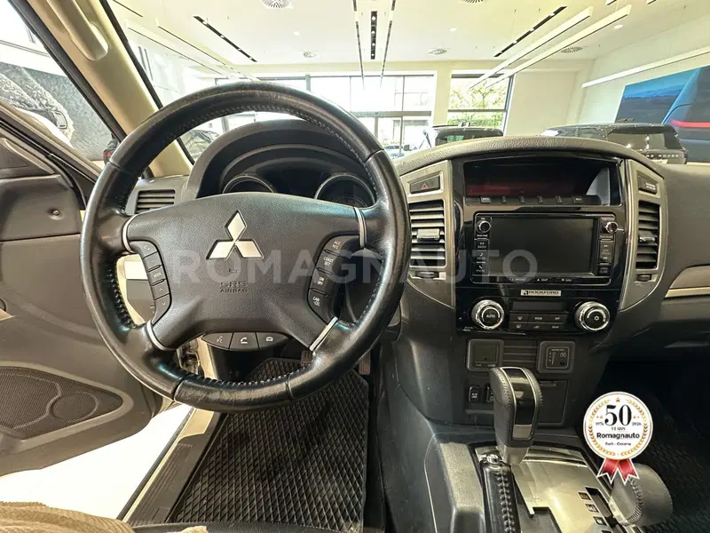 Mitsubishi Pajero usata a Forlì-Cesena (17)