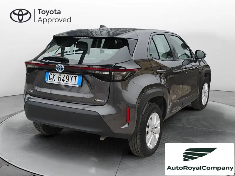 Toyota Yaris Cross usata a Roma (14)