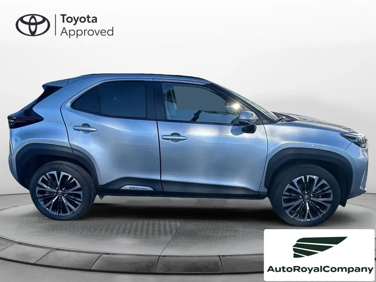 Toyota Yaris Cross usata a Roma (10)