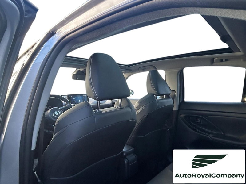 Toyota Yaris Cross usata a Roma (13)