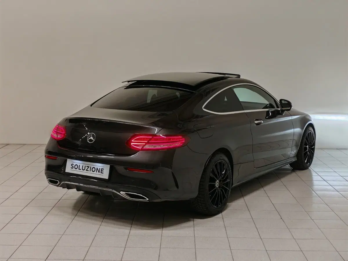 Mercedes-Benz Classe C Coupé usata a Verbano Cusio Ossola (2)