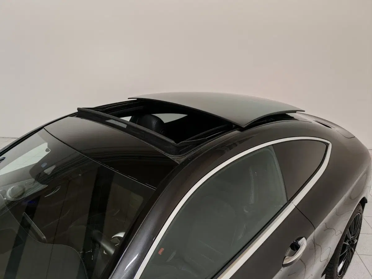 Mercedes-Benz Classe C Coupé usata a Verbano Cusio Ossola (9)